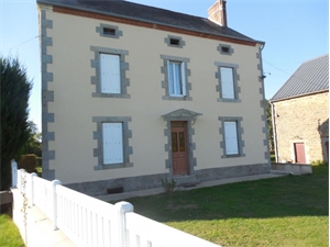 fermette à la vente -   23170  TARDES, surface 132 m2 vente fermette - UBI484299800